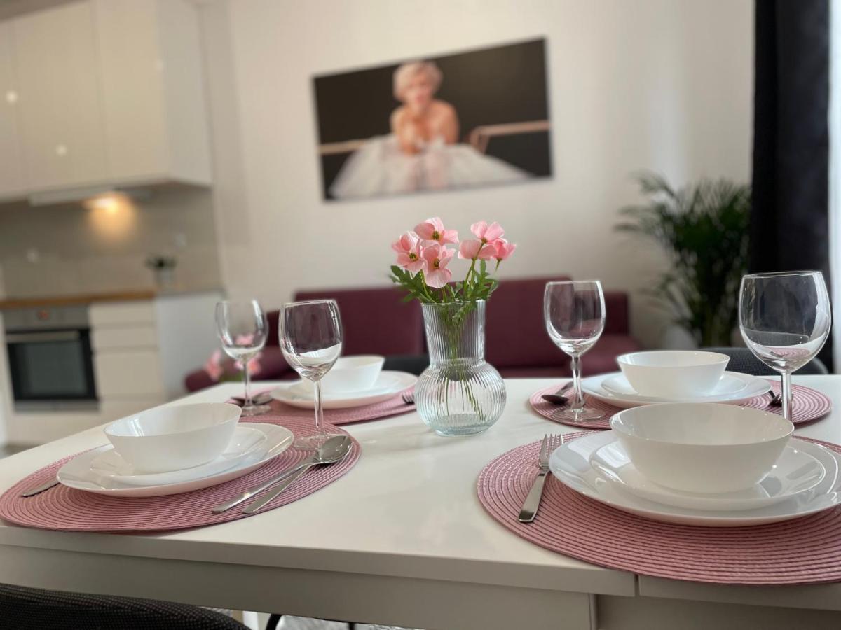 Jm Millennium Kaweczynska 37 Appartement Warschau Buitenkant foto